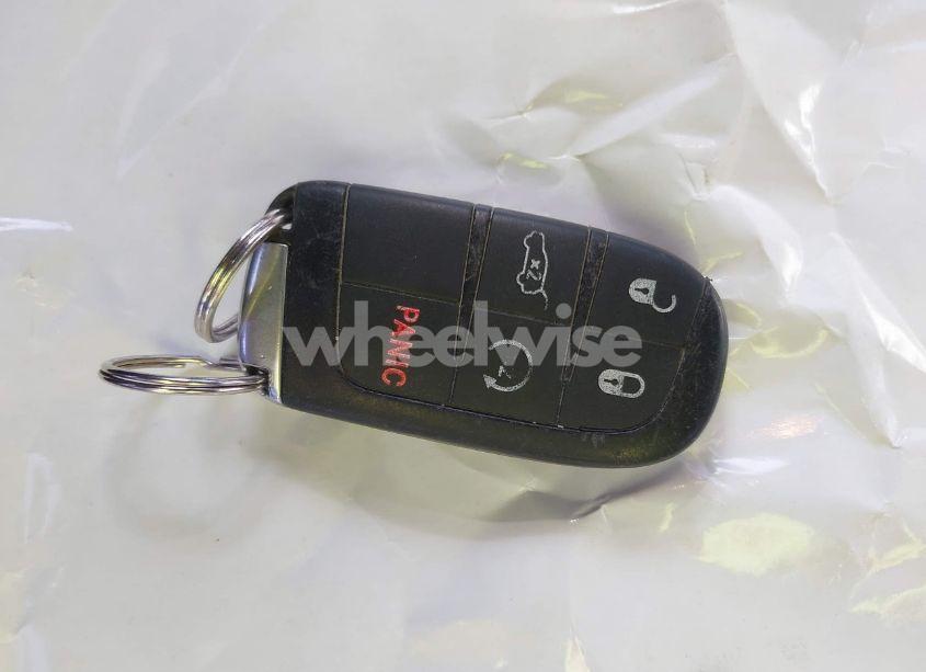 Photo 11 of 2016 Jeep Grand CHEROKEE LIMITED 75TH ANNIVERSARY (VIN 1C4RJFBG9GC333985)