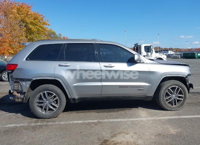 Photo 13 of 2016 Jeep Grand CHEROKEE LIMITED 75TH ANNIVERSARY (VIN 1C4RJFBG9GC333985)