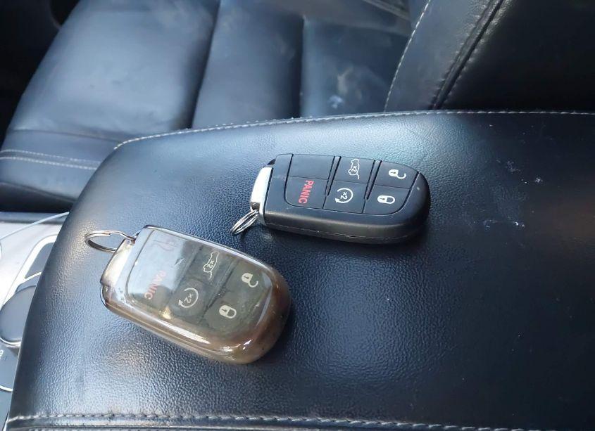 Photo 11 of 2017 Jeep Grand CHEROKEE LIMITED 4X4 (VIN 1C4RJFBG9HC676670)