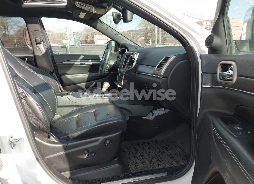 Photo 5 of 2017 Jeep Grand CHEROKEE LIMITED 4X4 (VIN 1C4RJFBG9HC841732)