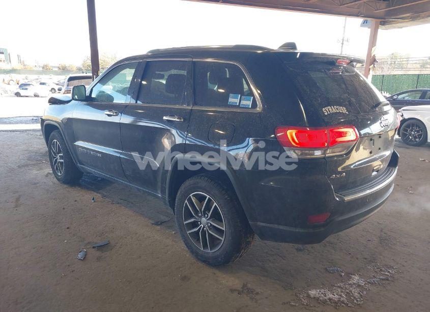 Photo 3 of 2017 Jeep Grand CHEROKEE LIMITED 4X4 (VIN 1C4RJFBG9HC939840)