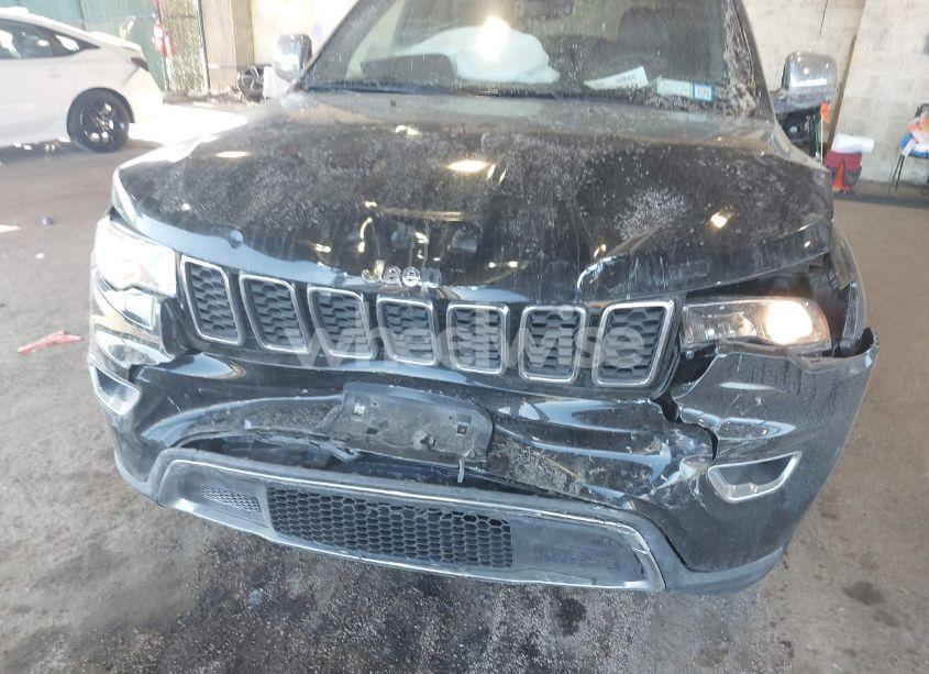 Photo 6 of 2017 Jeep Grand CHEROKEE LIMITED 4X4 (VIN 1C4RJFBG9HC939840)