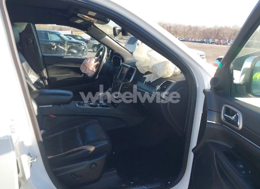 Photo 5 of 2018 Jeep Grand CHEROKEE LIMITED 4X4 (VIN 1C4RJFBG9JC204605)