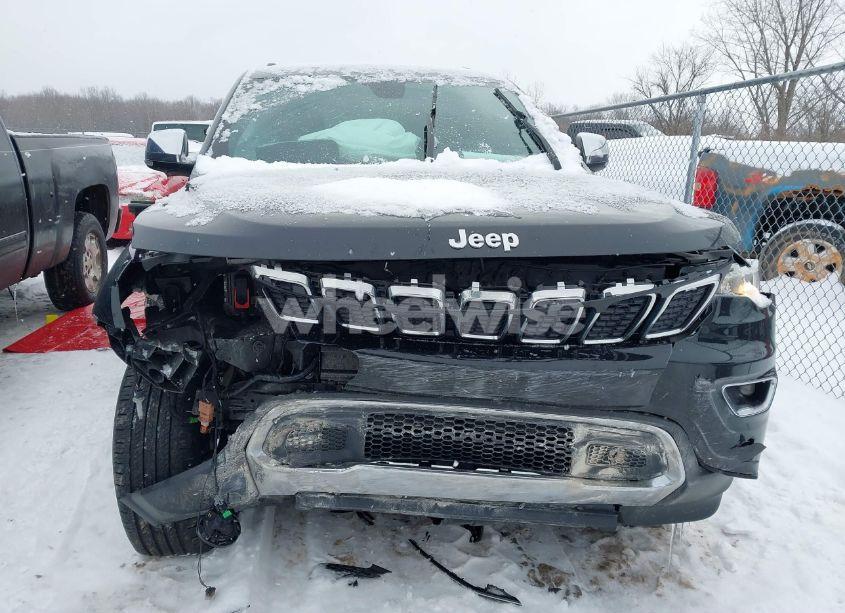 Photo 12 of 2018 Jeep Grand CHEROKEE LIMITED 4X4 (VIN 1C4RJFBG9JC326347)