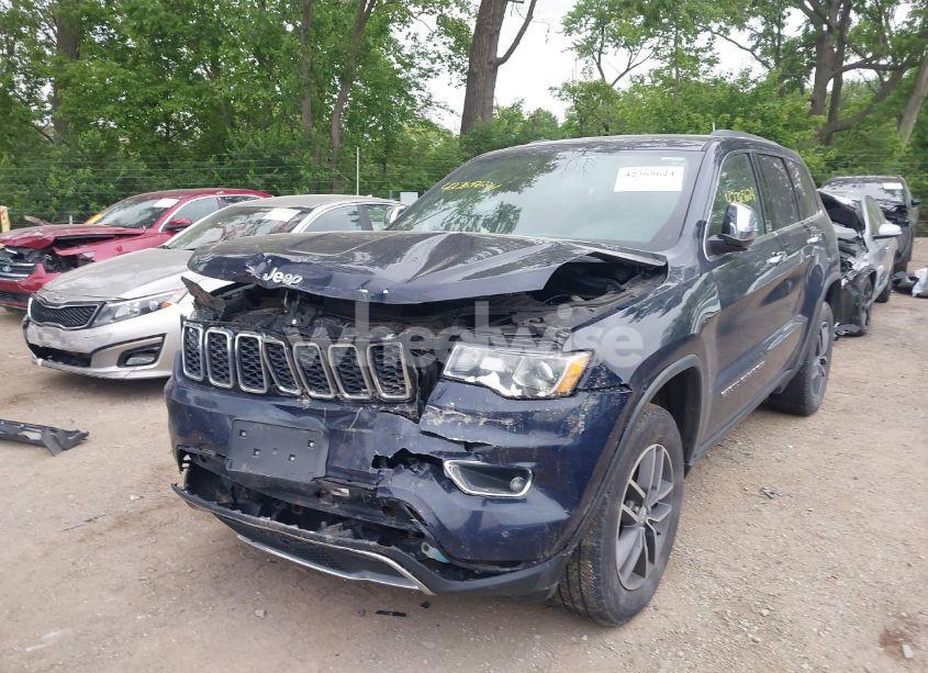 Photo 2 of 2018 Jeep Grand CHEROKEE LIMITED 4X4 (VIN 1C4RJFBG9JC365715)