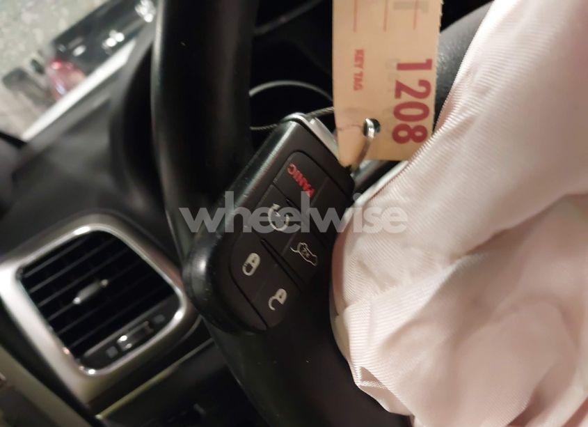 Photo 11 of 2018 Jeep Grand CHEROKEE LIMITED 4X4 (VIN 1C4RJFBG9JC411706)