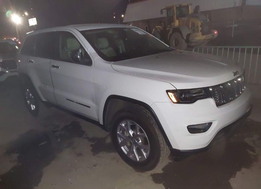 2019 Jeep Grand CHEROKEE LIMITED 4X4 (VIN 1C4RJFBG9KC553488) main photo