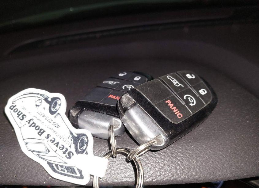 Photo 11 of 2019 Jeep Grand CHEROKEE LIMITED 4X4 (VIN 1C4RJFBG9KC553488)