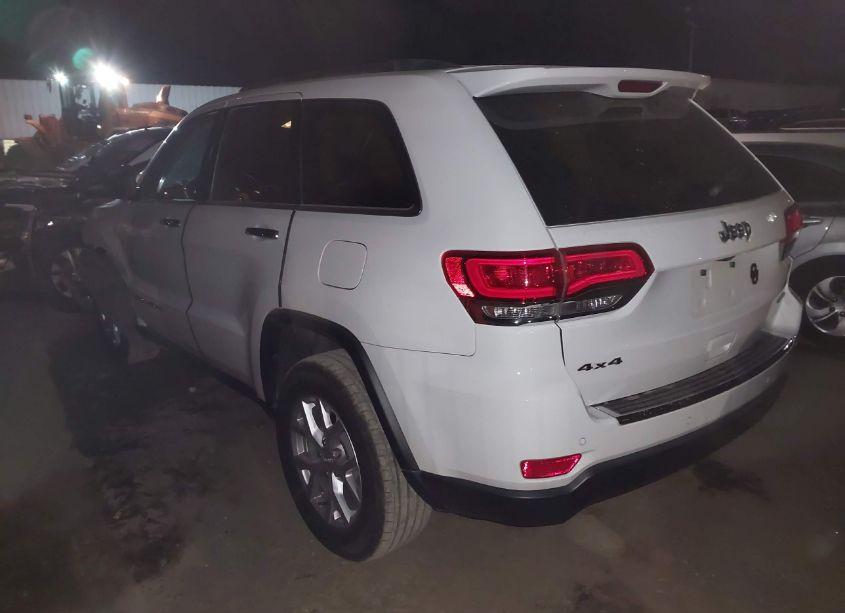 Photo 3 of 2019 Jeep Grand CHEROKEE LIMITED 4X4 (VIN 1C4RJFBG9KC553488)