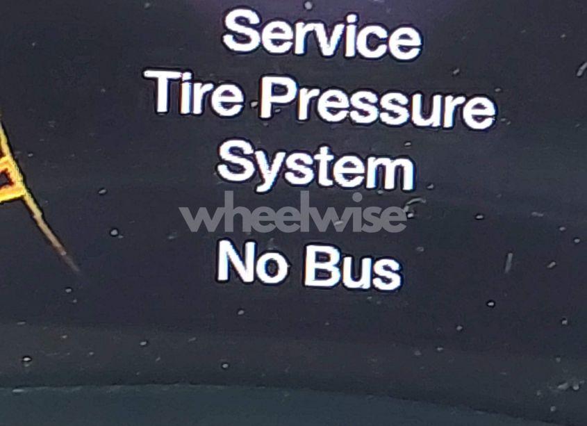 Photo 15 of 2019 Jeep Grand CHEROKEE LIMITED 4X4 (VIN 1C4RJFBG9KC704345)