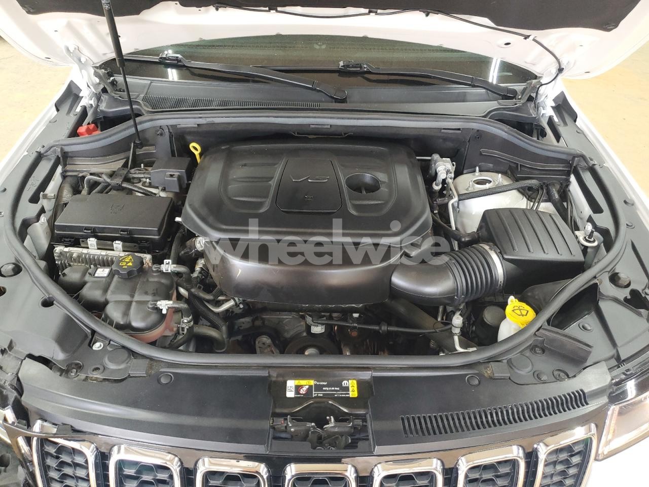 Photo 12 of 2022 JEEP GRAND CHEROKEE LIMITED (VIN 1C4RJFBG9NC165634)