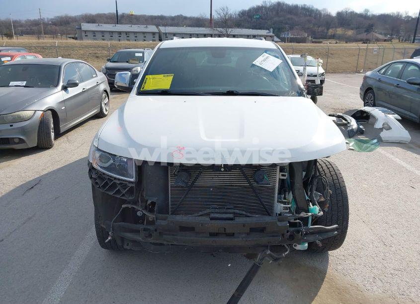 Photo 12 of 2015 Jeep Grand CHEROKEE LIMITED (VIN 1C4RJFBGXFC100325)