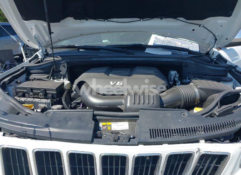 Photo 10 of 2015 Jeep Grand CHEROKEE LIMITED (VIN 1C4RJFBGXFC135124)