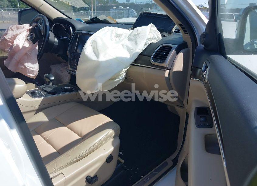 Photo 5 of 2015 Jeep Grand CHEROKEE LIMITED (VIN 1C4RJFBGXFC135124)