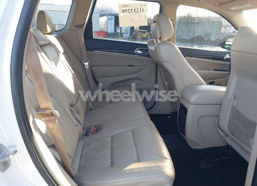 Photo 8 of 2015 Jeep Grand CHEROKEE LIMITED (VIN 1C4RJFBGXFC756847)