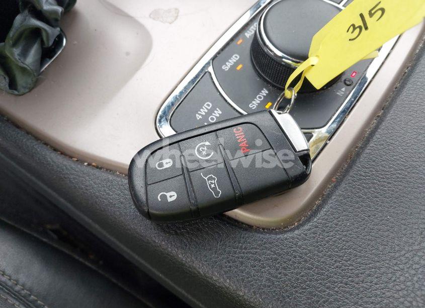 Photo 11 of 2015 Jeep Grand CHEROKEE LIMITED (VIN 1C4RJFBGXFC955557)