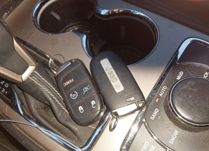 Photo 11 of 2016 Jeep Grand CHEROKEE LIMITED (VIN 1C4RJFBGXGC412131)