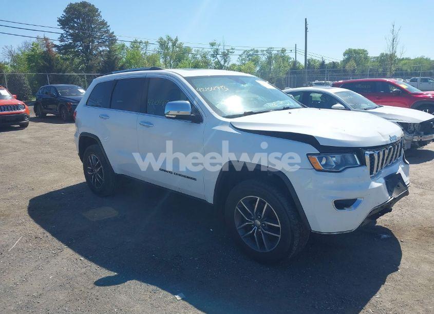 2017 Jeep Grand CHEROKEE LIMITED 4X4 (VIN 1C4RJFBGXHC638235) main photo
