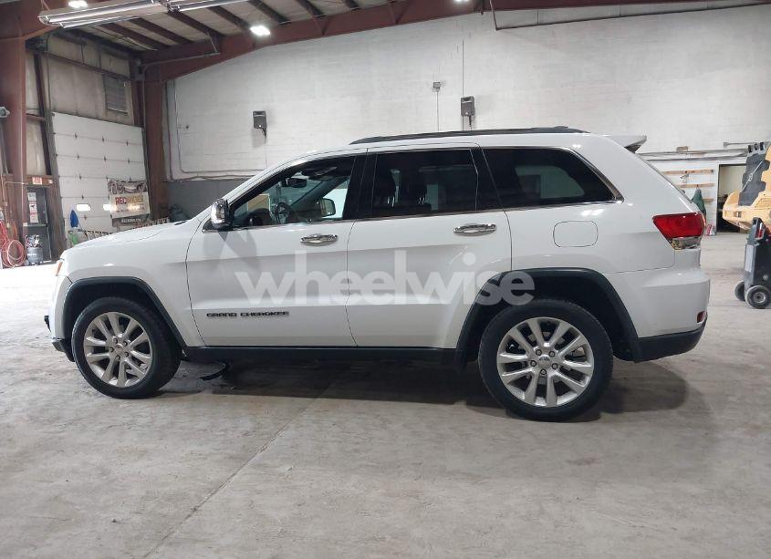 Photo 14 of 2017 Jeep Grand CHEROKEE LIMITED 4X4 (VIN 1C4RJFBGXHC659117)