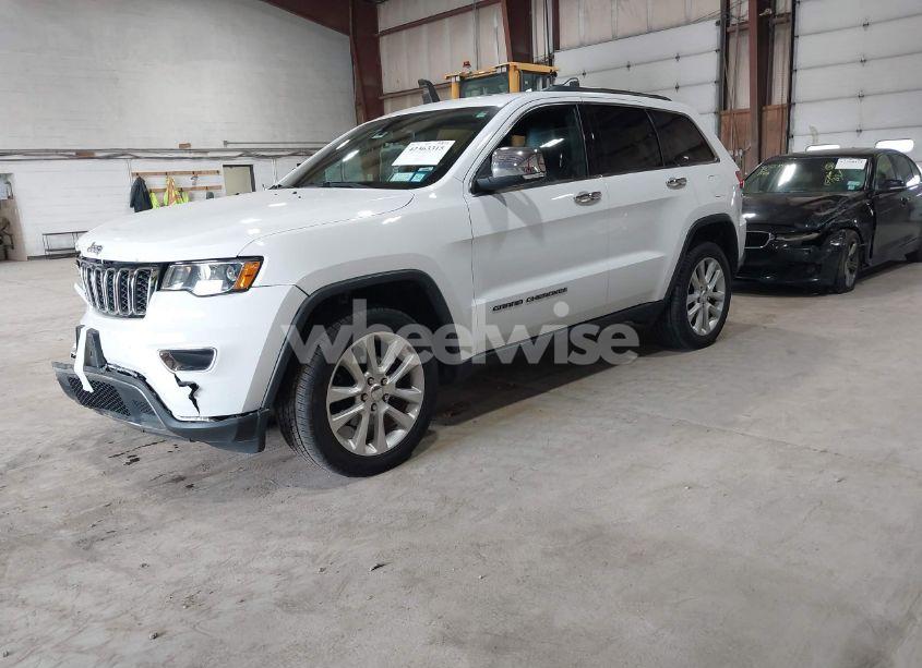 Photo 2 of 2017 Jeep Grand CHEROKEE LIMITED 4X4 (VIN 1C4RJFBGXHC659117)