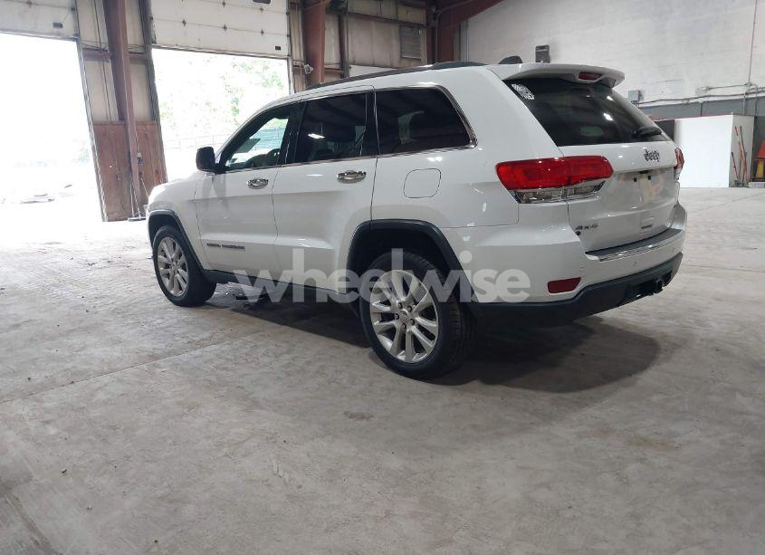 Photo 3 of 2017 Jeep Grand CHEROKEE LIMITED 4X4 (VIN 1C4RJFBGXHC659117)