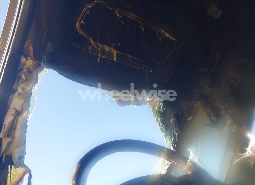 Photo 6 of 2017 Jeep Grand CHEROKEE LIMITED 4X4 (VIN 1C4RJFBGXHC677858)