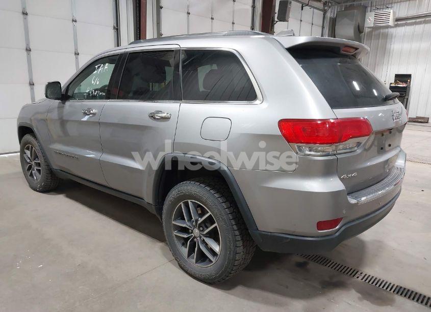 Photo 3 of 2017 Jeep Grand CHEROKEE LIMITED (VIN 1C4RJFBGXHC704962)