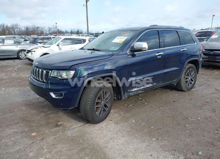 Photo 2 of 2017 Jeep Grand CHEROKEE LIMITED 4X4 (VIN 1C4RJFBGXHC754258)