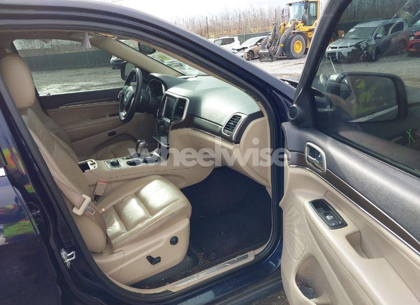 Photo 5 of 2017 Jeep Grand CHEROKEE LIMITED 4X4 (VIN 1C4RJFBGXHC754258)