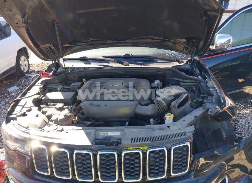 Photo 10 of 2018 Jeep Grand CHEROKEE LIMITED 4X4 (VIN 1C4RJFBGXJC358045)