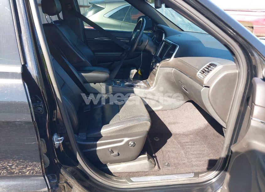 Photo 5 of 2018 Jeep Grand CHEROKEE LIMITED 4X4 (VIN 1C4RJFBGXJC358045)