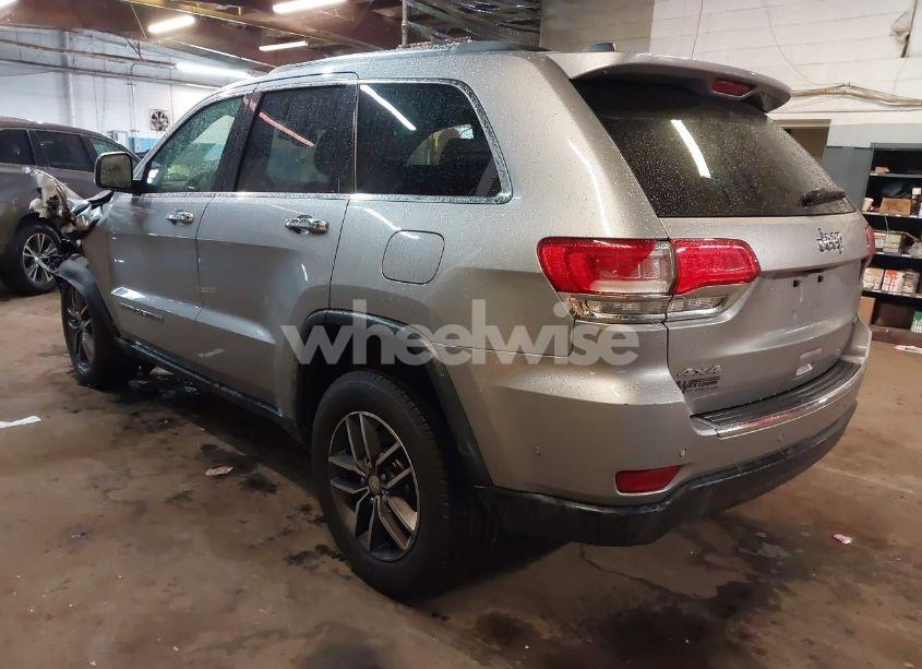Photo 3 of 2018 Jeep Grand CHEROKEE LIMITED 4X4 (VIN 1C4RJFBGXJC388792)