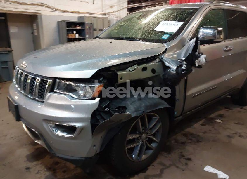 Photo 6 of 2018 Jeep Grand CHEROKEE LIMITED 4X4 (VIN 1C4RJFBGXJC388792)