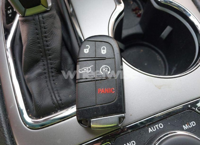 Photo 11 of 2018 Jeep Grand CHEROKEE LIMITED 4X4 (VIN 1C4RJFBGXJC421452)