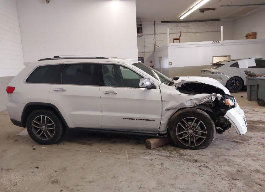 Photo 13 of 2018 Jeep Grand CHEROKEE LIMITED 4X4 (VIN 1C4RJFBGXJC446626)