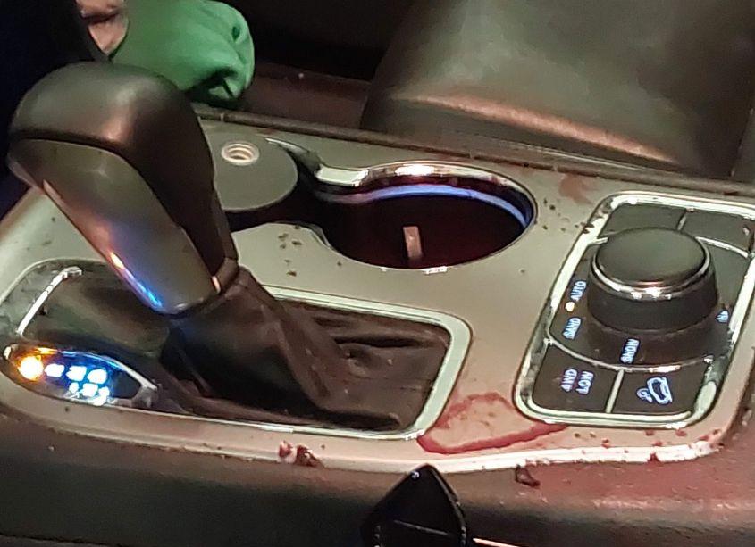 Photo 21 of 2018 Jeep Grand CHEROKEE LIMITED 4X4 (VIN 1C4RJFBGXJC446626)