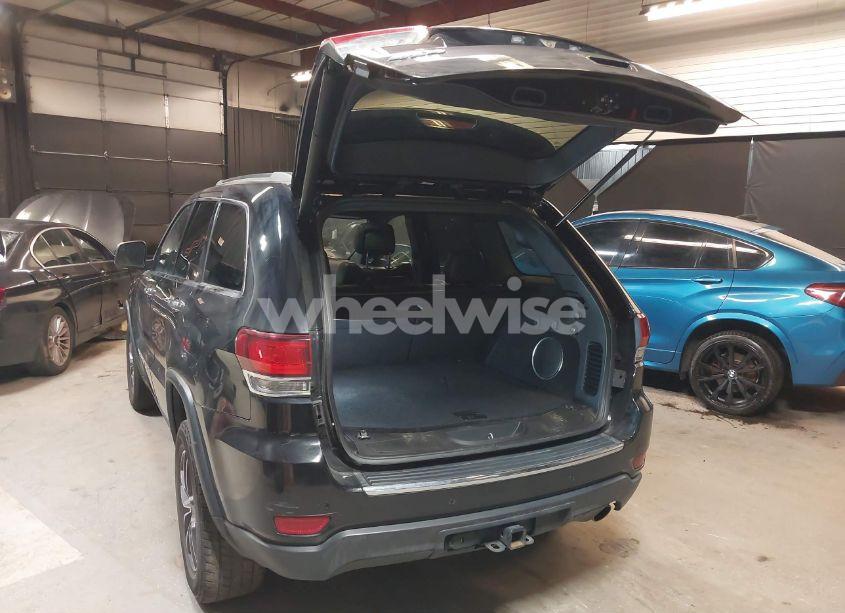 Photo 3 of 2020 Jeep Grand CHEROKEE LIMITED 4X4 (VIN 1C4RJFBGXLC190071)