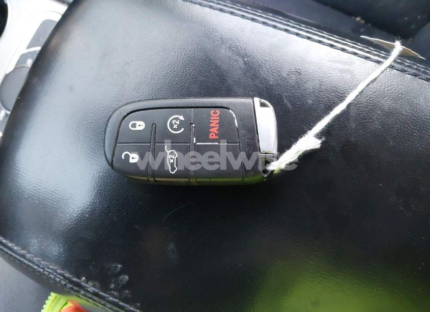 Photo 11 of 2020 Jeep Grand CHEROKEE LIMITED 4X4 (VIN 1C4RJFBGXLC288985)