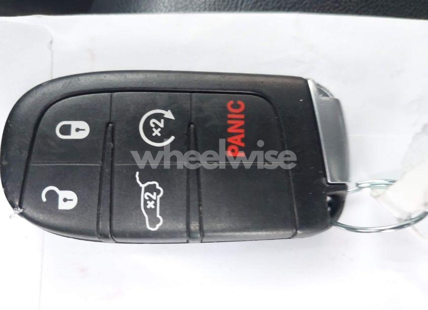 Photo 11 of 2020 Jeep Grand CHEROKEE LIMITED 4X4 (VIN 1C4RJFBGXLC335416)