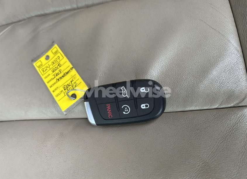 Photo 11 of 2015 Jeep Grand CHEROKEE LIMITED (VIN 1C4RJFBM1FC113082)