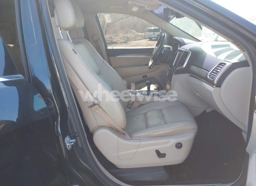 Photo 13 of 2015 Jeep Grand CHEROKEE LIMITED (VIN 1C4RJFBM1FC113082)