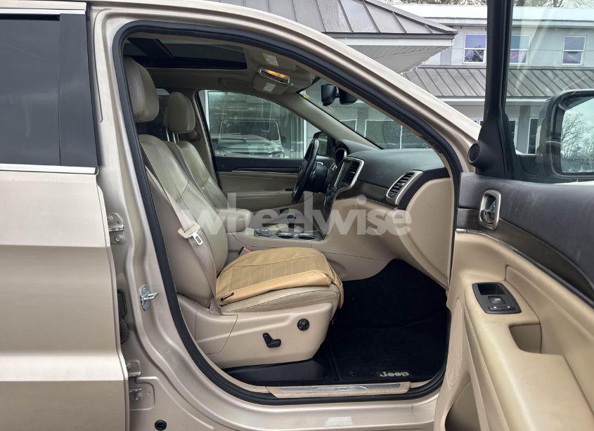 Photo 5 of 2014 Jeep Grand CHEROKEE LIMITED (VIN 1C4RJFBM2EC315721)