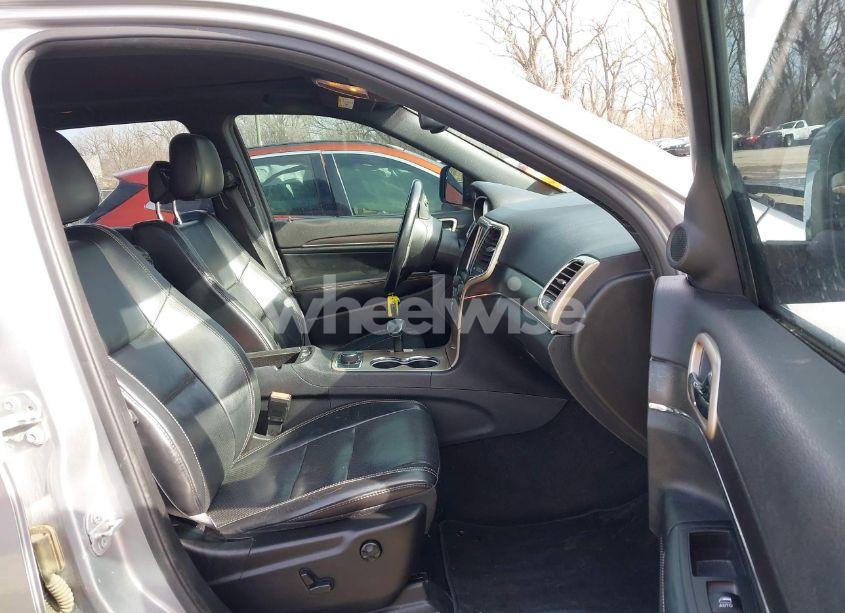 Photo 5 of 2015 Jeep Grand CHEROKEE LIMITED (VIN 1C4RJFBMXFC747720)