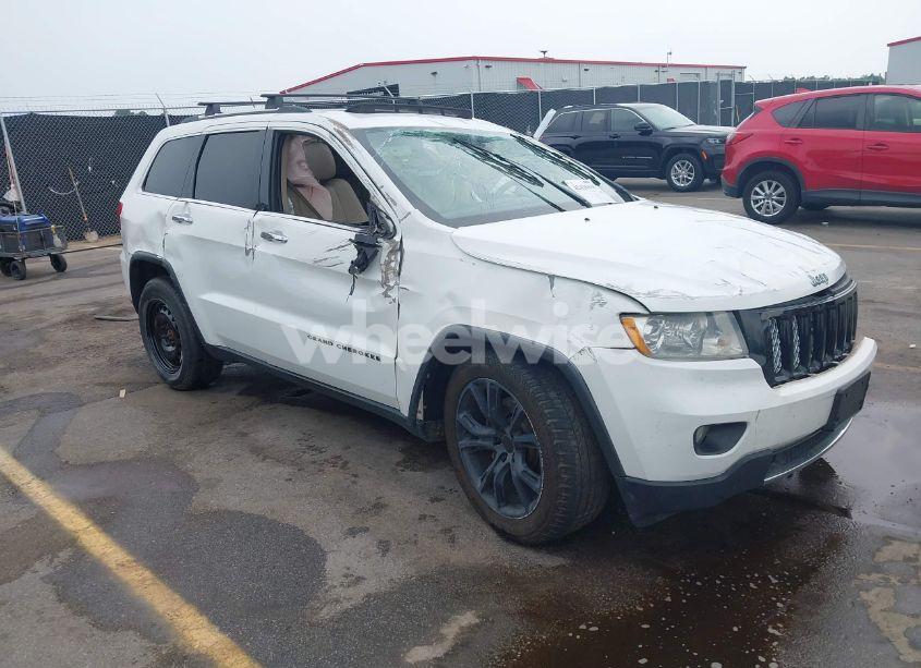 2013 Jeep Grand CHEROKEE LIMITED (VIN 1C4RJFBT1DC511039) main photo
