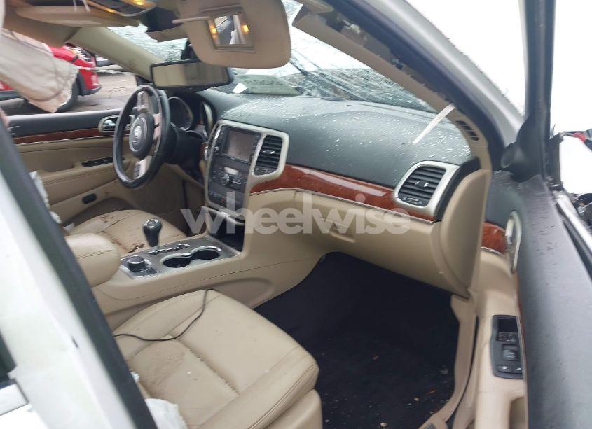 Photo 5 of 2013 Jeep Grand CHEROKEE LIMITED (VIN 1C4RJFBT1DC511039)