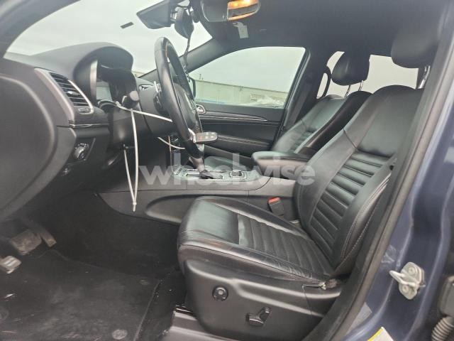 Photo 2 of 2020 JEEP GRAND CHEROKEE LIMITED (VIN 1C4RJFBT1LC363313)