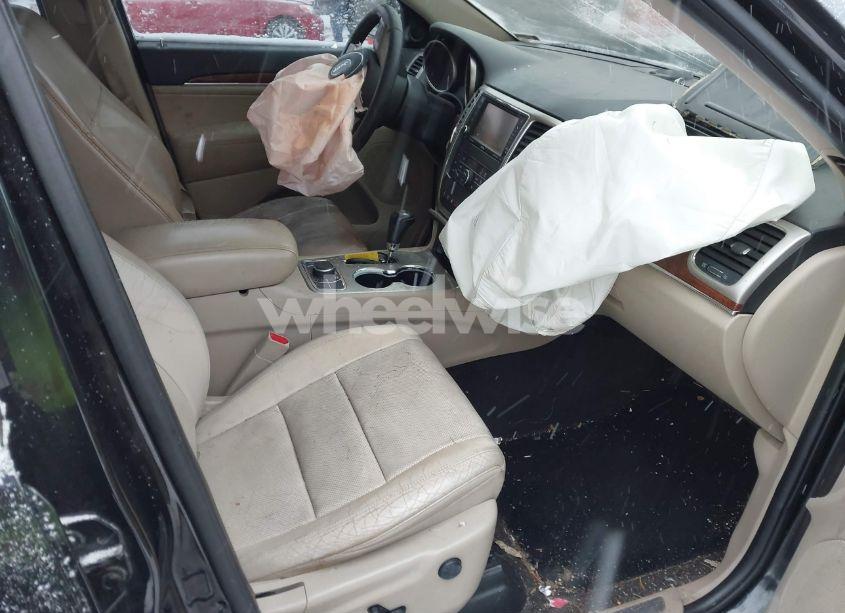 Photo 5 of 2013 Jeep Grand CHEROKEE LIMITED (VIN 1C4RJFBT4DC567444)