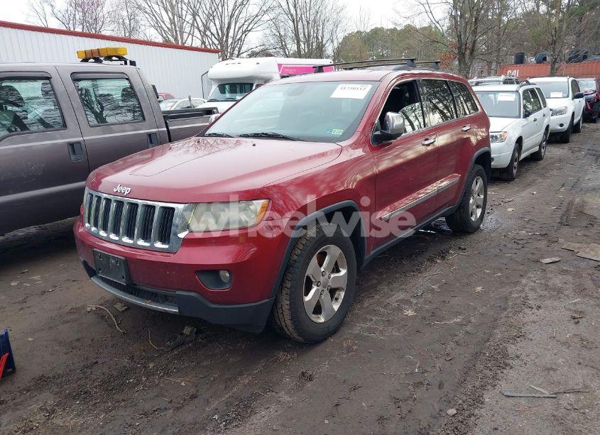 Photo 2 of 2013 Jeep Grand CHEROKEE LIMITED (VIN 1C4RJFBT4DC657211)