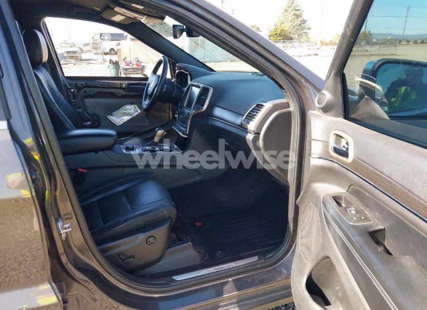 Photo 5 of 2017 Jeep Grand CHEROKEE LIMITED 4X4 (VIN 1C4RJFBT5HC739132)