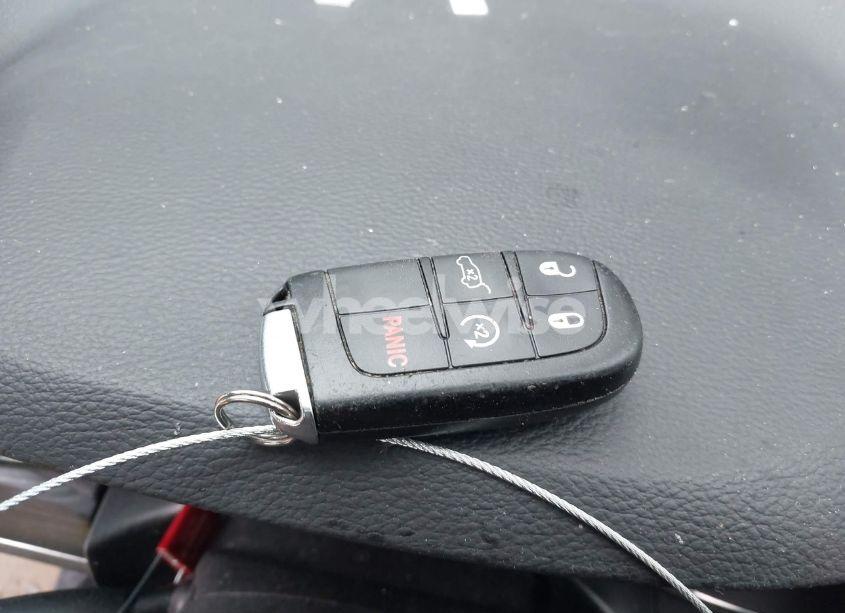 Photo 11 of 2019 Jeep Grand CHEROKEE LIMITED 4X4 (VIN 1C4RJFBT5KC735976)